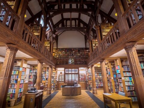 Winterliche Ruhe in Buchhandlungen – Eine Umfrage zur Nach-Weihnachtszeit**