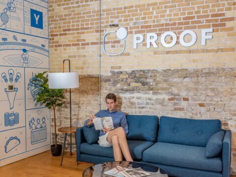 Bookwire GmbH erwirbt vollständige Anteile an Zebralution GmbH und deren Tochtergesellschaften**